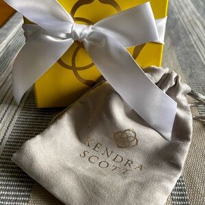 Kendra Scott Gift Set with Yellow Box and White Ribbon